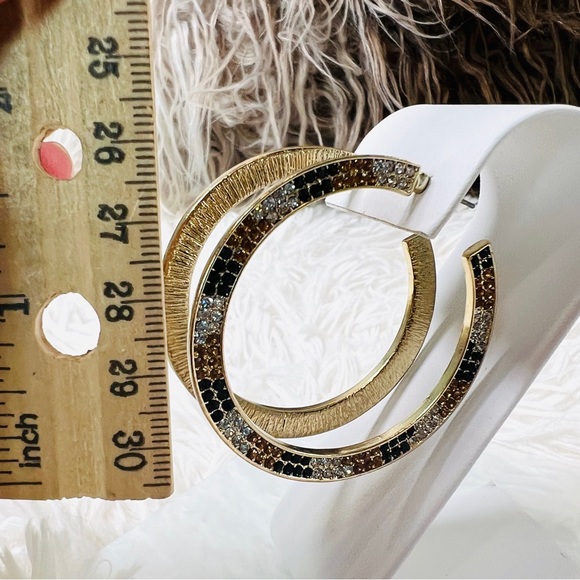 Gorgeous, goldtone, multicolor bling, thin, weighted hoop, pierced earrings - Picture 4 of 5